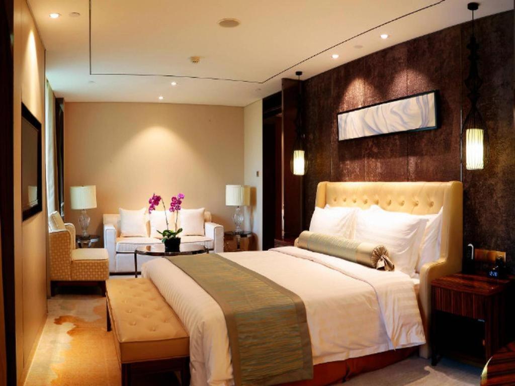 Lia! Beijing Hotel Екстер'єр фото