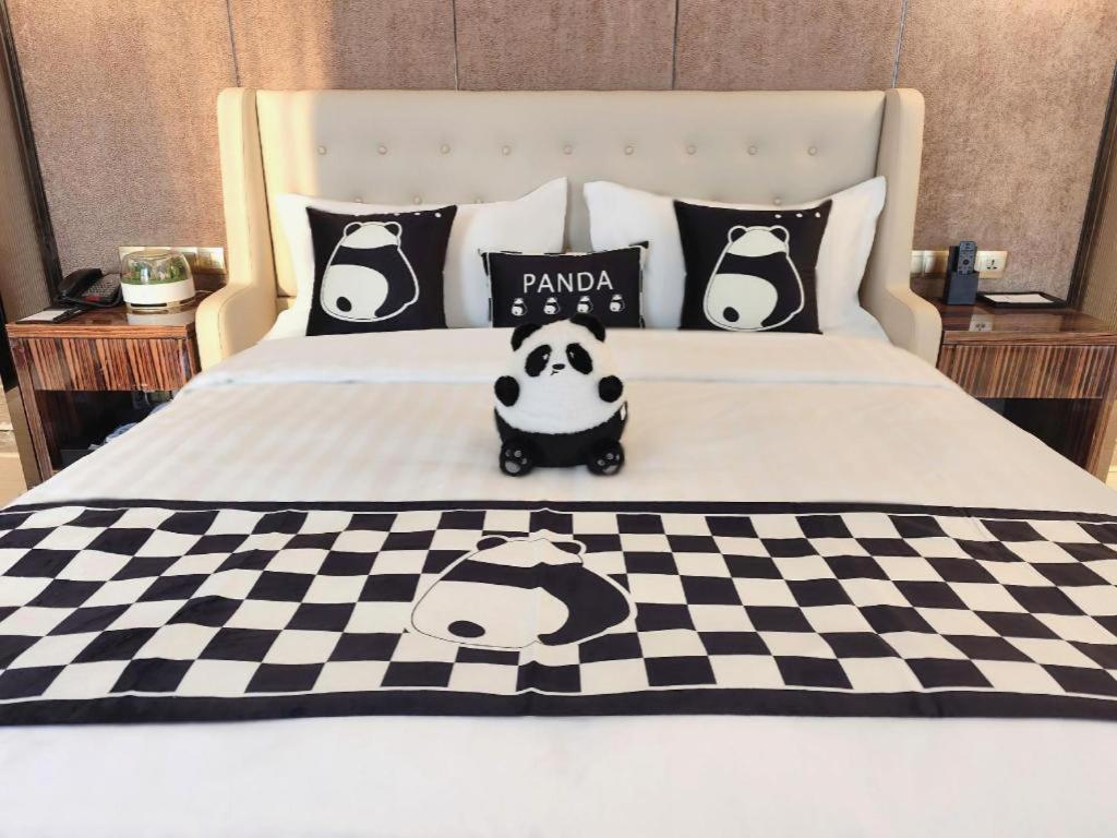 Lia! Beijing Hotel Екстер'єр фото