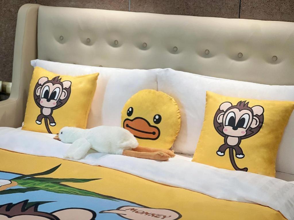 Lia! Beijing Hotel Екстер'єр фото